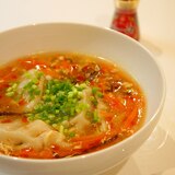 簡単中華スープ☆餃子入り酸辣湯（サンラータン）